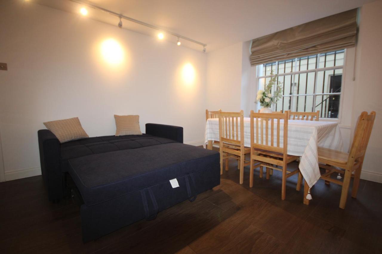 Superb Flat Near Victoria Station Appartement Londen Buitenkant foto